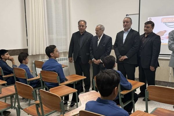 مدرسه ۱۲ کلاسه دکتر داریوش گنجی واحد شماره ۸ افتتاح شد