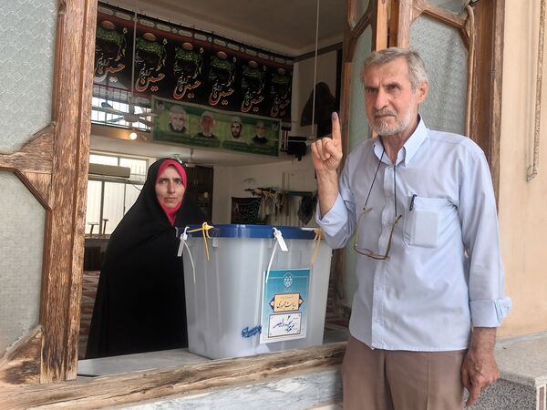 انتخابات ریاست جمهوری در گلوگاه 