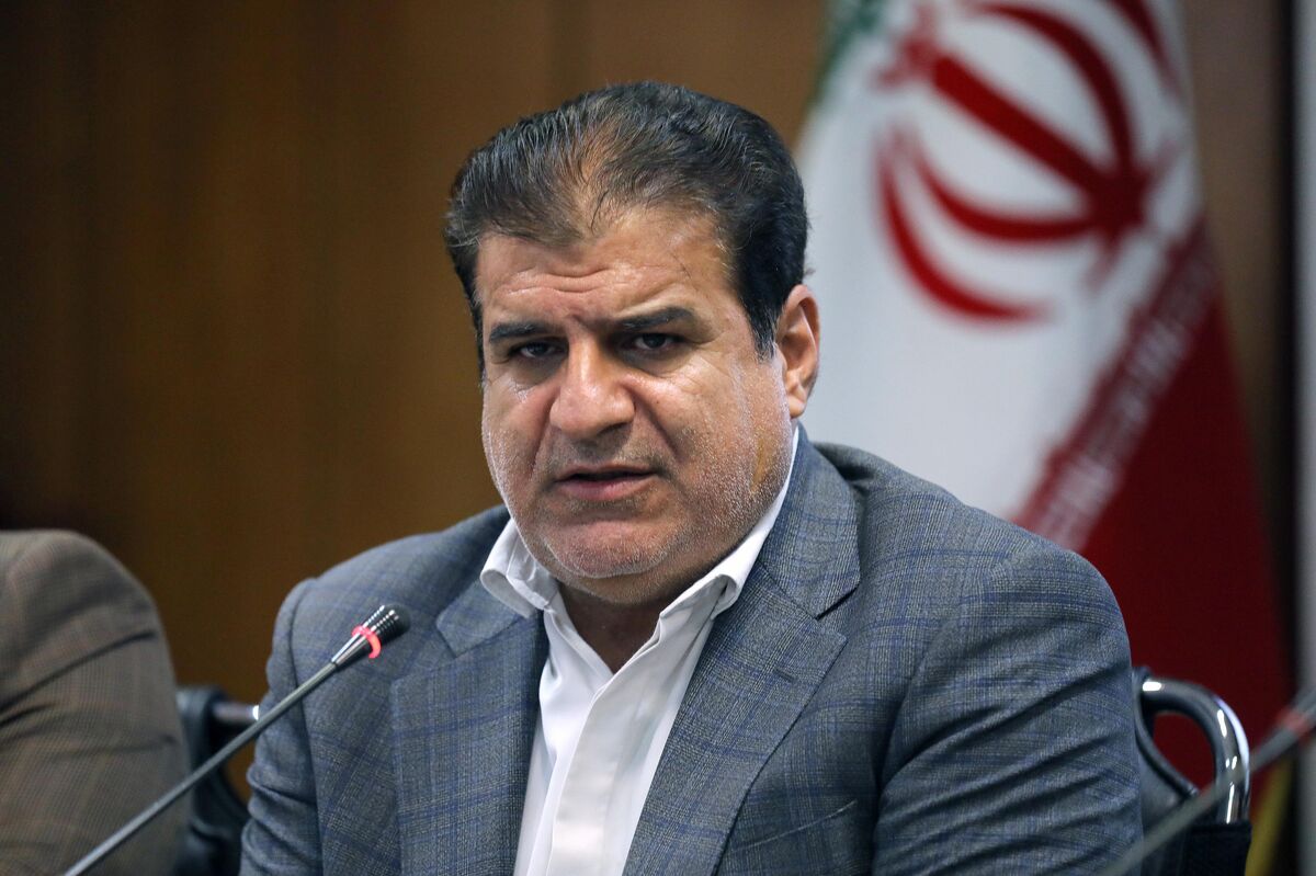 ملت در دفاع از ایران یکپارچه و استوار ایستاده است