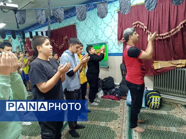 برگزاری اردوی درون مدرسه‌ای با عنوان «شبی در فرنو» در دبیرستان فرنو شهرستان قدس