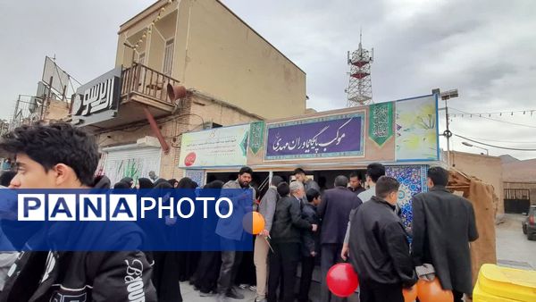 جشن بهار انقلاب در راهپیمایی ۲۲ بهمن در تفت