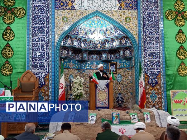 قدمی هم‌سنگر ایمان؛ از مدرسه تا صف نماز جمعه