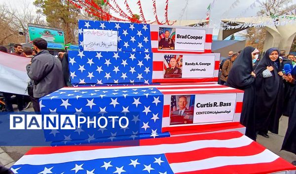 تجلی ولایتمداری در مسیر ۲۲ بهمن