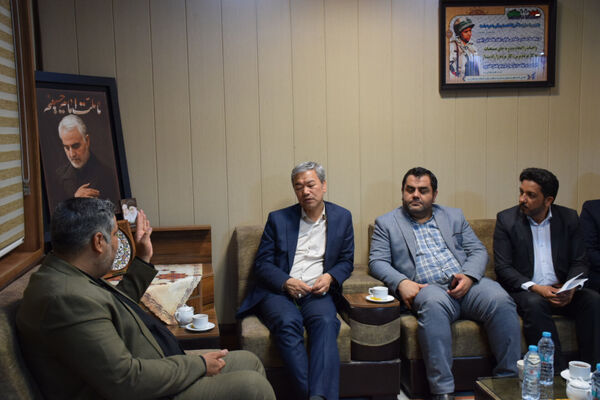 نشست جمع‌بندی طرح نهضت ملی مدرسه‌سازی در تربت‌حیدریه 