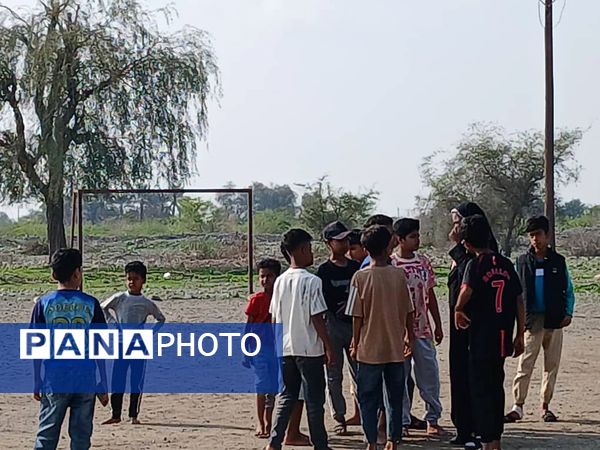 بازی‌‌‌های بومی و محلی در روستای میرعوضی شهر شمیل بندرعباس 