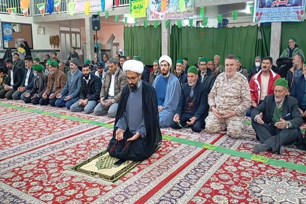 اقامه نماز جماعت ظهر و عصر در روز ۲۲بهمن  شهر بار نیشابور