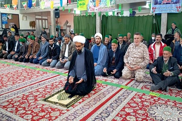 اقامه نماز جماعت ظهر و عصر در روز ۲۲بهمن  شهر بار نیشابور