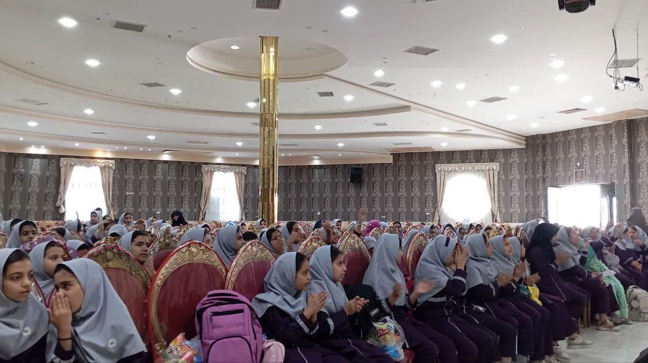 روایت پانا از گرامیداشت روز پرستار در خاتم