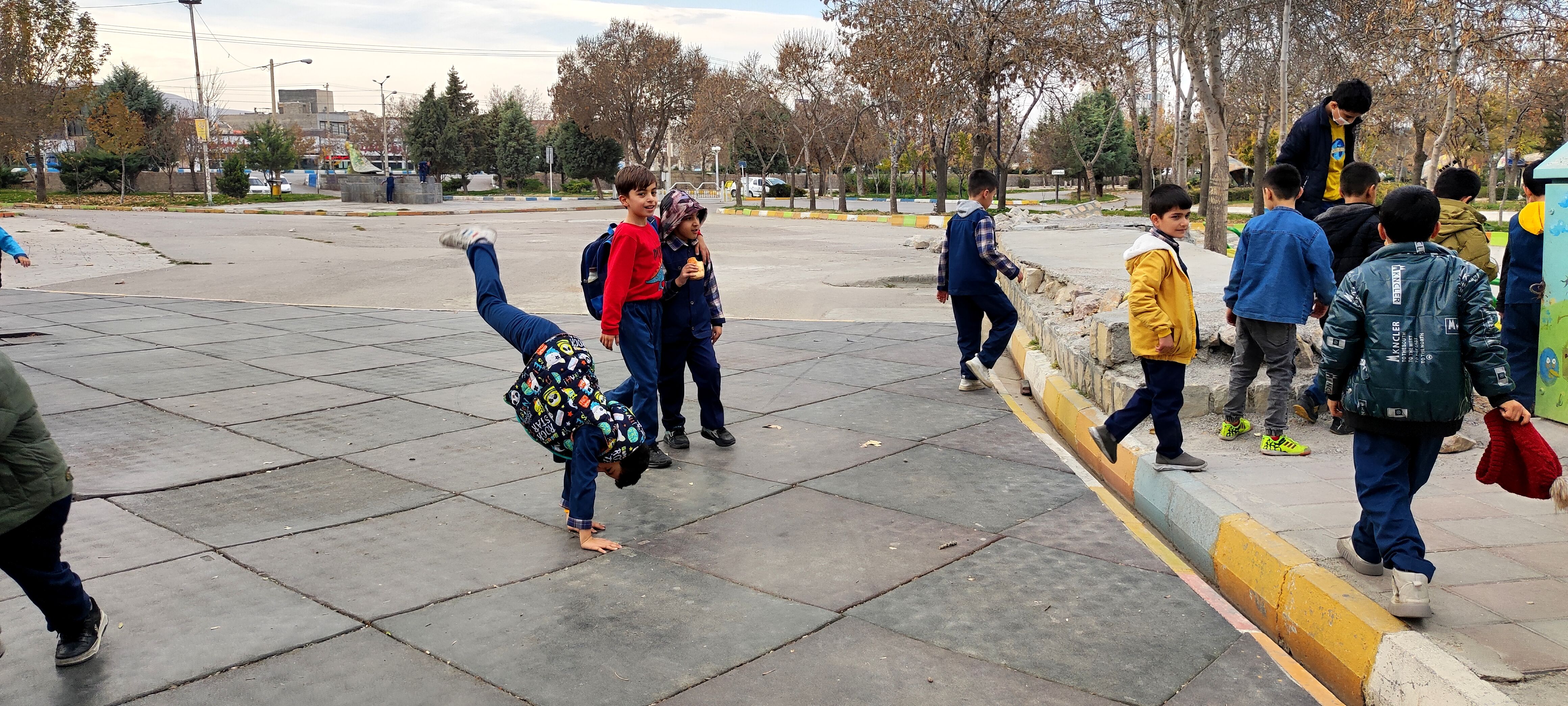 برگزاری اردوی یک‌روزه دانش‌آموزان دبستان مبین