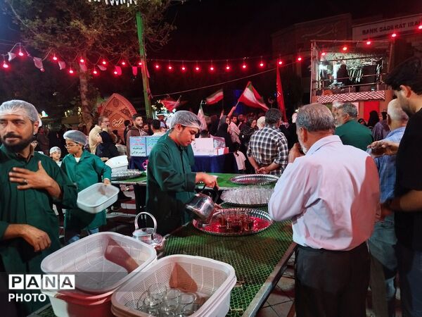 چایخانه حضرت زهرا(س) نیشابور در دویست‌وهشتمین شب از اجتماعات 