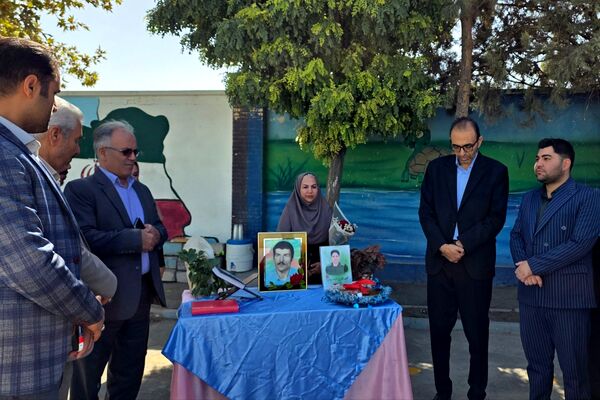 آیین افتتاحیه زمین چمن مصنوعی دبستان اسماعیل سامنی ناحیه ۲ بهارستان