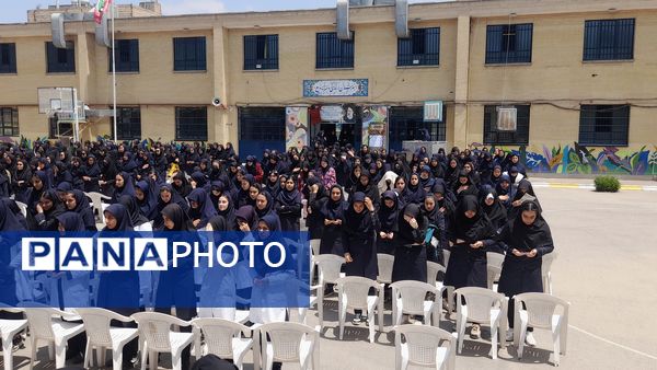 مراسم شهادت سیدالشهدای خدمت در هنرستان فنی‌وحرفه‌ای بدیع مشهد 