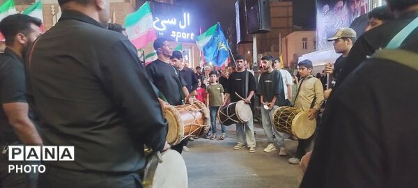 همبستگی مردم بندرعباس در شب شهادت امام جواد (ع)