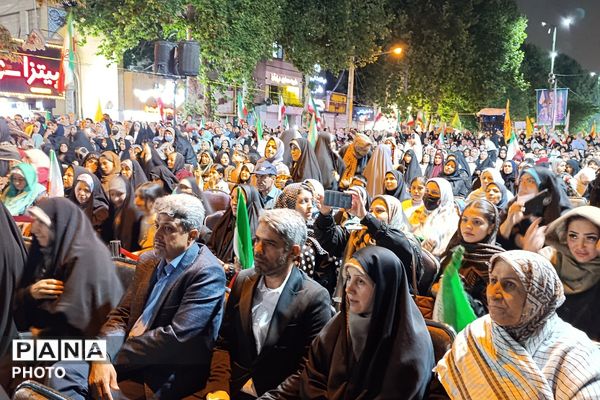 لبخند رسیدن دو دریا به هنگام سالروز ازدواج حضرت علی(ع) و  حضرت فاطمه(س)