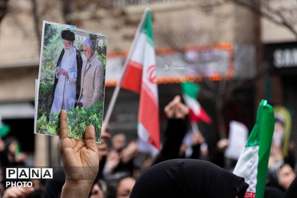 سربازان کوچک در اجتماع مردمی تبریز به خونخواهی از رهبر شهید