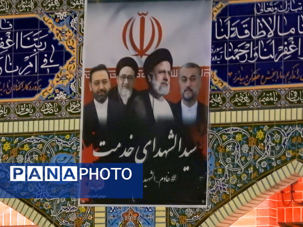 اجتماع بزرگ عزاداران شهدای خدمت در گلزار شهدای نیشابور