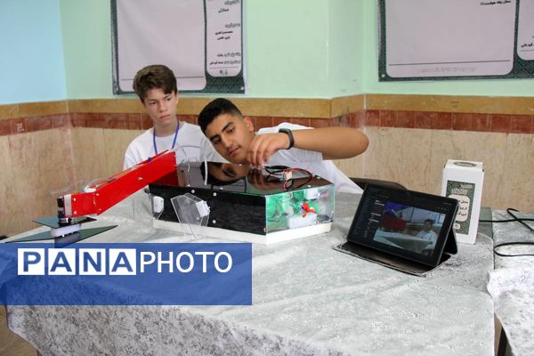 نمایش خلاقت و اندیشه‌های نو