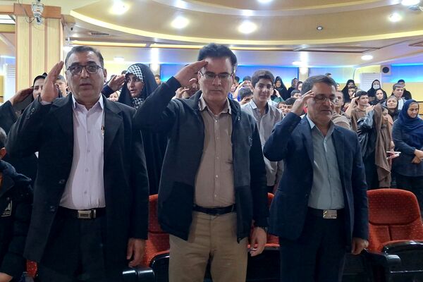 جشن میلاد بانوی دو عالم و گرامیداشت مقام مادر در دبیرستان رازی شیراز 