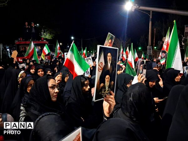 پانزدهمین شب از پرتاب موشک اتحاد؛ هر شب در کف خیابان