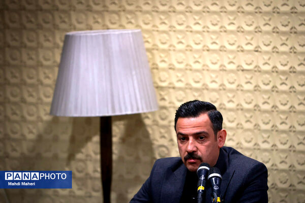 نشست خبری رئیس مجموعه تئاتر شهر