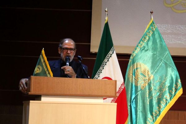 عناصر فرصت‌طلب مسیر مطالبات مردمی را منحرف کردند