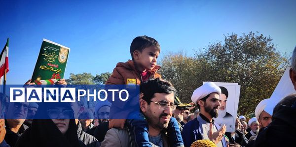 انس و ارادت قشرهای مختلف مردم قم با شهدای گمنام