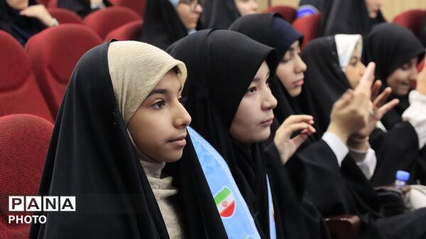 چهره‌های درخشان سازمان دانش‌آموزی زیر ذره‌بین دوربین‌ها