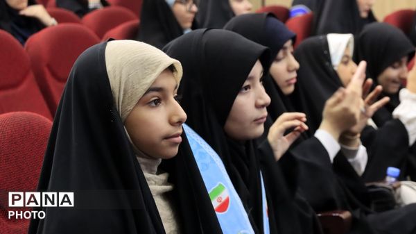 چهره‌های درخشان سازمان دانش‌آموزی زیر ذره‌بین دوربین‌ها