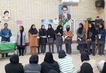 جشن زیبا و معنوی در دبیرستان دخترانه فاطمیه