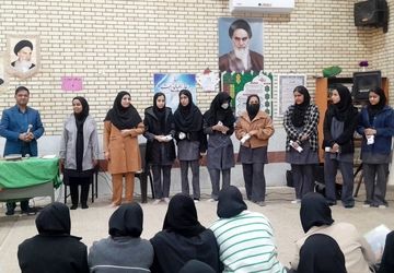 جشن زیبا و معنوی در دبیرستان دخترانه فاطمیه