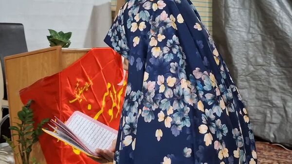 اعتکاف دختران دانش‌آموز قم در مسجد امام حسین(ع)