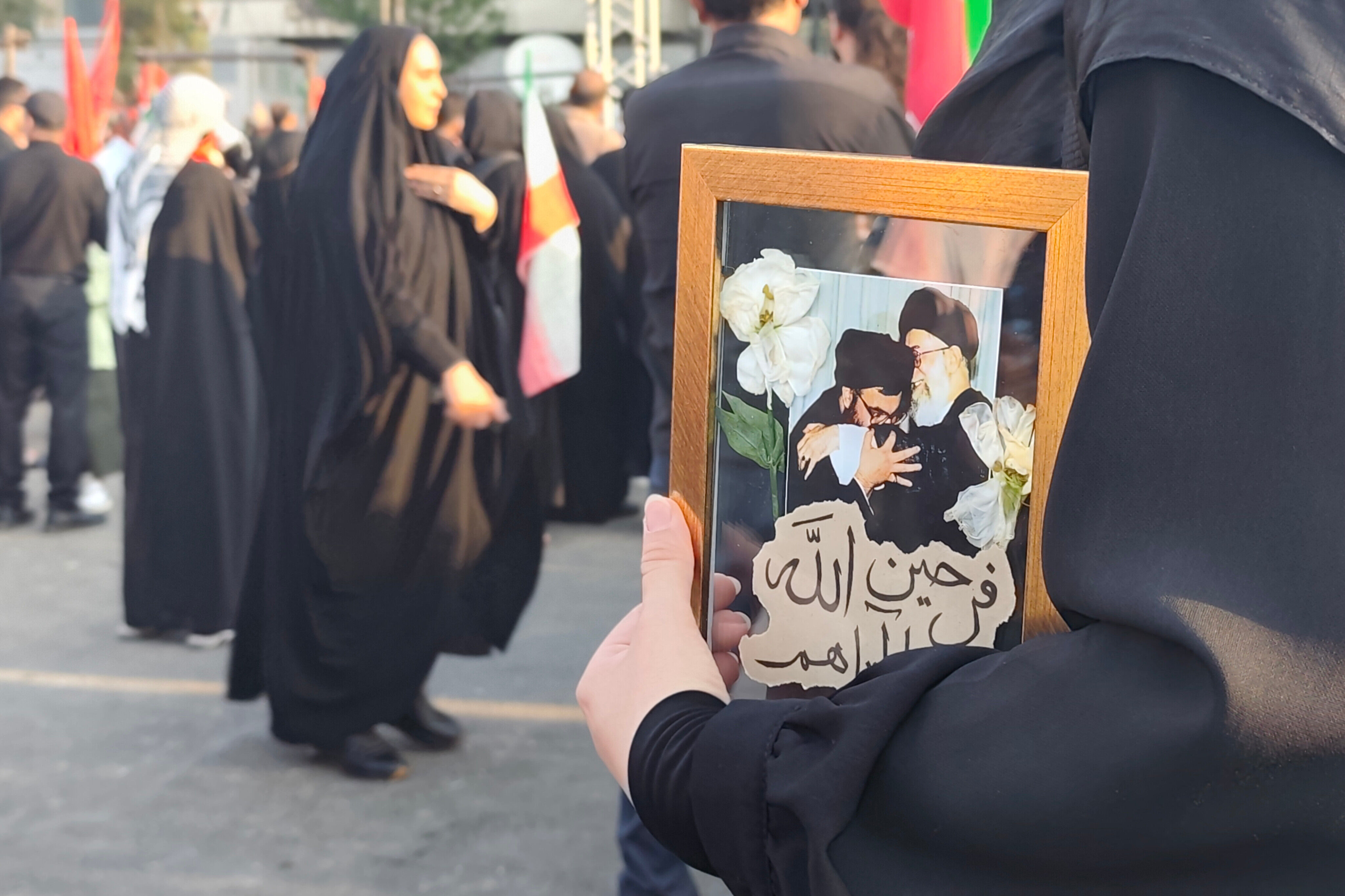 بدرقه حماسی امام شهید در قلب تهران