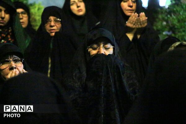 نماز استغاثه امام زمان(عج) برای پیروزی جنگ حق علیه باطل
