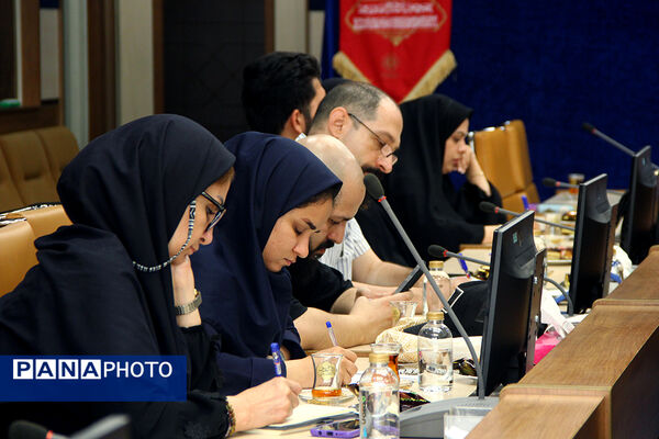 نشست خبری بیست و دومین رویداد فرهنگی «عطر سیب»