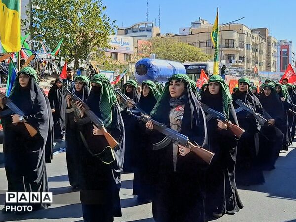 ۳۱۳ هزار جان‌فدا؛ روایت حماسه‌ای که در قاب‌ها ماندگار شد