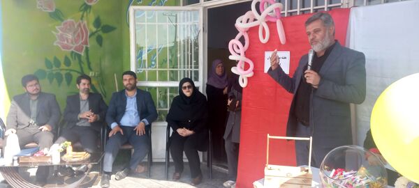 تقدیر از دانش‌آموزان برتر قرآنی در دبستان حضرت رقیه (س)