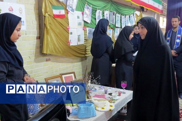 فجر دانش آموزی در قلبِ ری