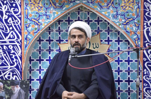 جشن ولادت امام علی (ع) و روز پدر در دبیرستان دوره اول ابوریحان بیرونی ۲
