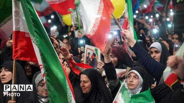 پنجاه شب میدان داری وحدت و همبستگی