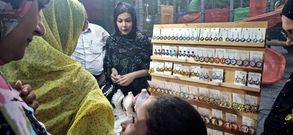 جشنواره‌‌ انبه و یاسمین گل شهرستان میناب