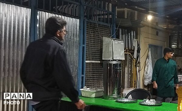 موکب های از جنس خدمت در فلکه ایران نیشابور 