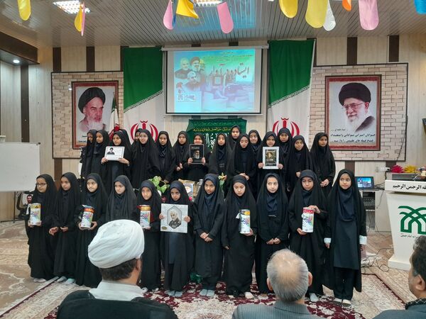 همایش ایران همدل در دبستان غیردولتی امام حسین(ع)