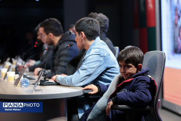 نشست نقد و بررسی فیلم «کوچ» در چهل و چهارمین جشنواره ملی فیلم فجر