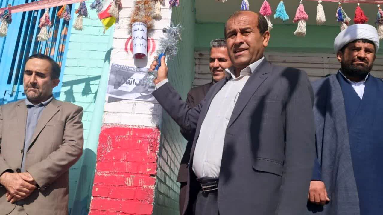 نواخته شدن زنگ انقلاب در دبستان دخترانه ام‌البنین دیشموک