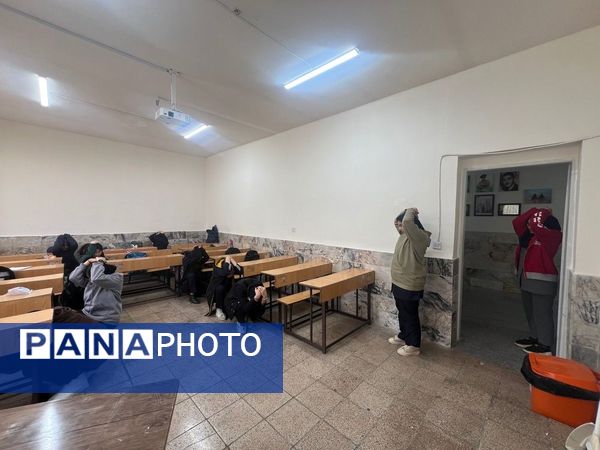 اجرای طرح دادرس دانش‌آموزی در دبیرستان شهید صدر ناحیه ۶ مشهد