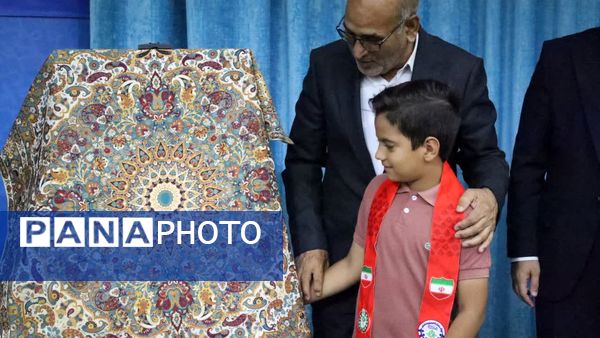 رونمایی از سرود سازمان دانش‌آموزی یزد با حضور نماینده ولی فقیه در یزد