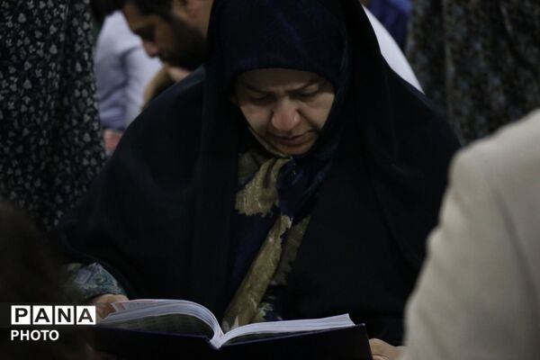 حال و هوای آستان مقدس رضوی در شب ولادت هشتمین اختر تابناک آسمان ولایت