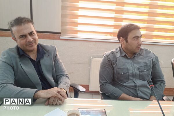 کارگاه آموزشی مربیان پیشتاز مدارس تمام تشکیلاتی شهرستان شهریار