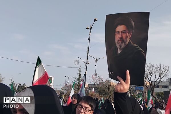 اجتماع بزرگ دختران ایران به مناسبت ولادت حضرت معصومه (س) و روز دختر در پردیس