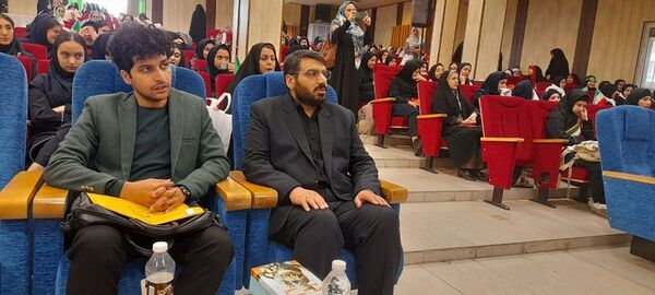 برگزاری چهل‌وسومین جشنواره فرهنگی و هنری فردا در البرز